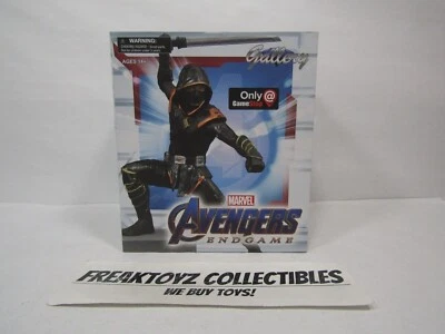 Diamond Select Toys Avengers Endgame Ronin (Gamestop) PVC Diorama (Caja abierta) Foto 1 de 4
