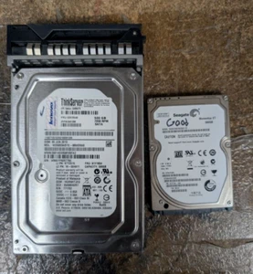 2 Drives Seagate Momentus XT ST95005620AS 500GB 2.5" / WD5003ABYX 500GB 3.5" - Afbeelding 1 van 3