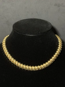 Vintage Ciner goldfarbener Halsreif Halskette - Bild 1 von 19