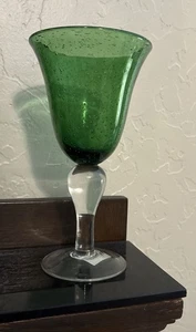 ARTLAND Green Hand Blown Glass Wine Water Goblets Bubbled In Glass Clear Stem - Picture 1 of 8