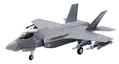 Tamiya 1/72 Warbird Collection Series n.92 Lockheed Martin F-35A Lightning II P - Immagine 1 di 4