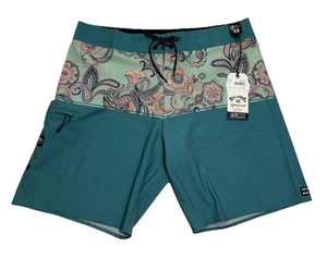 Billabong Fifty50 Airlite Board Shorts Swim Trunks Paisley Men’s Size 33 *NEW* - Picture 1 of 6