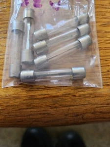 Buss Bussman 10A 10amp 32v 32 Volt Glass Fuse - Lot of 6 - Picture 1 of 1
