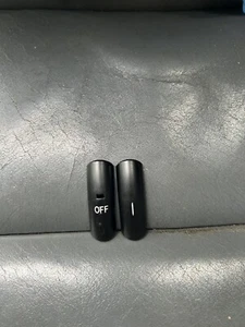 AUDI TT MK1 98-06 CLIMATIZZATORE RISCALDAMENTO CLIMATIZZATORE INTERRUTTORE COPERCHIO VENTOLA TRIM CLIP MANOPOLA - Foto 1 di 1