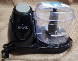 Rival 1.5-Cup Black Mini Chopper FPRVMC3002 Black - Jarden Consumer Solutions - Picture 1 of 2