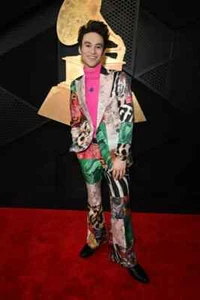 2025 GRAMMY AWARDS RED CARPET FASHION PHOTOS - 4x6 Glossy Printed Photo - Picture 1 of 1