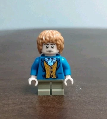 LEGO The Hobbit Bilbo Baggins Rare Blue Coat Minifigure 2013 Exclusive LOR057 - Image 1 of 4