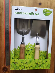 Juego de regalo de herramientas manuales de jardín Wilko. Acero inoxidable. Manija de madera - Imagen 1 de 3