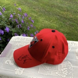 Wesley Matthews autographed cap No C O A - Picture 1 of 9