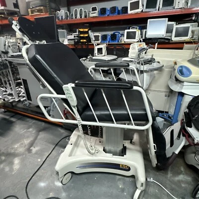 Silla de cirugía ocular Petted ESC alimentada por batería con controlador manual Foto 1 de 4