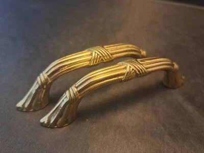 Lacquered Brass Ribbon & Reed Georgian Drawer Cabinet Pulls Handles Pair - Image 1 of 4