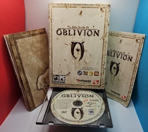 The Elder Scrolls IV 4 Oblivion (PC, 2006) caja exterior con póster de mapa y manual - Imagen 1 de 7