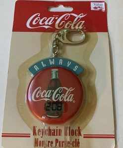 1999 Coca Cola Red Keychain Clock Bottle Cap Shape - Picture 1 of 3