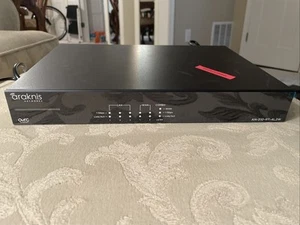 Araknis AN-310-RT-4L2W Router - Bild 1 von 2
