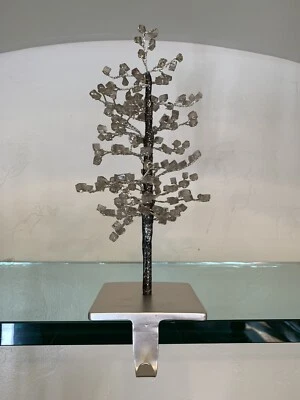 Espejo de vidrio facetado Pottery Barn árbol soporte para medias decoración de Navidad nuevo Foto 1 de 2