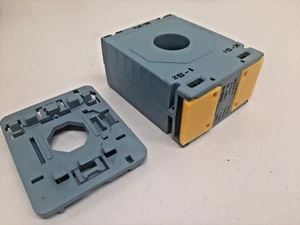 Autometers ACT/20 - 100/5A current transformer IEC44-1 - Picture 1 of 4