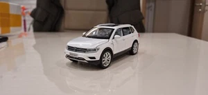 1/32 Volkswagen Tiguan SUV Toy Car Model Diecast Alloy Miniature Pull Back Sound - Picture 1 of 12