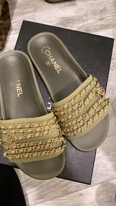 Chanel Tropiconic Chain Green Khaki Pool Slides Dad Flat Sandals Gold 38 7.5 - Picture 1 of 2