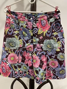 Daily Sports Women’s Floral Golf Skort, Mesh Lined Size 6. Side Length 21”. - Picture 1 of 5
