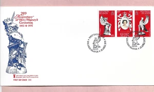 SOLOMON ISLANDS 25th ANNIVERSARY OF QEII CORONATION ILLUSTRATED FDC - Picture 1 of 1
