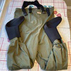 Rivendell Z Suspender Stocking Foot Chest Waders Waterproof Mens X-Large EUC XL - Picture 1 of 14