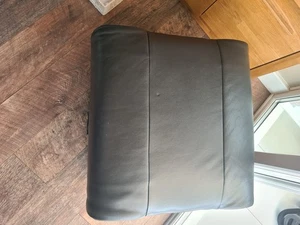 Black Leather Storage Footstool dfs Excellent Condition - Picture 1 of 3