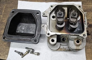 OEM Kohler #1 culata 24 494 02 - Imagen 1 de 10