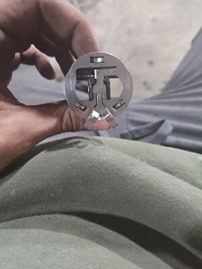 🔥 2012 MERCEDES-BENZ E350 W212 ANTENNA AMPLIFIRE OEM A2048205575 - Picture 1 of 3