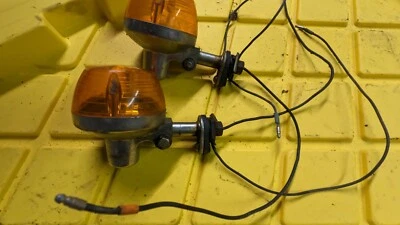 1971 Honda cl 175 Scrambler CL CL175 K5 par de seta traseira borracha original - Imagem 1 de 3