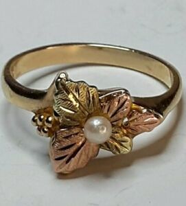 Black Hills Gold Ring Size 7.5 Solid 10k Gold Pearl Gemstone Ring