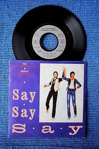 PAUL McCARTNEY & MICHAEL JACKSON / SP PARLOPHONE 1652527 / 1983 ( F ) - Picture 1 of 2