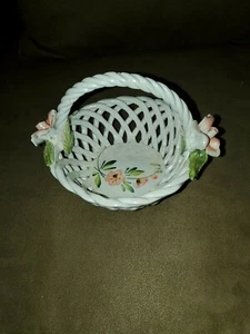 Vintage Capodimonte Porcelain Basket with rope Handle and Painted Roses. - Picture 1 of 12