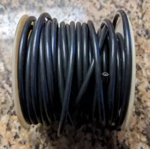 10 GAUGE APPROX 100 FT BLACK 100% COPPER PRIMARY WIRE - Picture 1 of 3