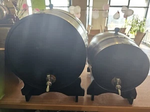 Rustikales Weinfass 10+5 l mit Zapfhahn–Deko & Lagerung für Wein, Whiskey, Bier - Bild 1 von 2