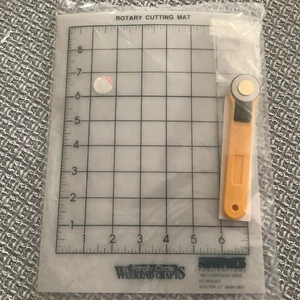 Family Circle Rotary Cutting Mat & Cutter New Sealed Quilting Sewing Craft - Picture 1 of 4