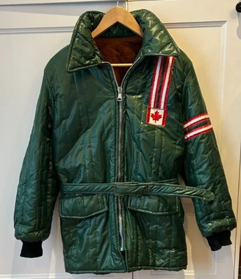 Rare find 🤩, Vintage 70s, Unique, Green Quilted Jacket, stripes, Mens, Medium - Image 1 of 4