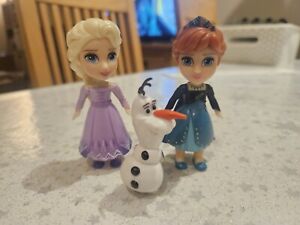Disney Frozen Mini Kleinkind Petite 3,5"" Prinzessin Puppen Elsa, Anna & Schneemann