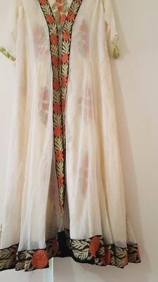 Asian wedding dress new - Image 1 of 4