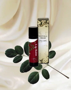 Organic Lip Balm Moringa- & Coconut Oil + Vitamin E Natural Chap Stick - Picture 1 of 2