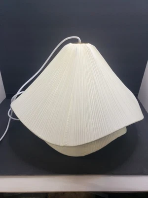 Lámpara colgante de tela moderna de 2 niveles de tela con pétalos crema sombra colgante de techo Foto 1 de 4