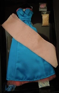 Ashton Drake / Mel Odom Gene Blue Evening - with box - never on a doll - Picture 1 of 8