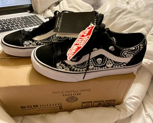 $128 Brand New in Box Vans Unisex 'Off the Wall' Skate Shoes Size 6.5/5 - Picture 1 of 17