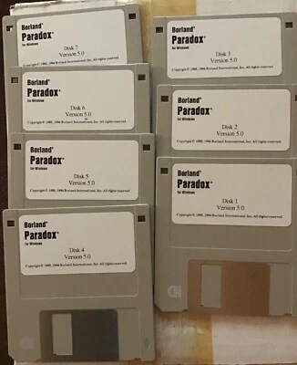 Borland Paradox for Windows 5.0, Runtime 5.0, & Database Engine 2.0 Vintage - Image 1 of 3