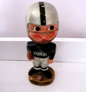 Vintage Oakland Raiders Football Nodder Sports Specialties Japan Bobblehead - Picture 1 of 14