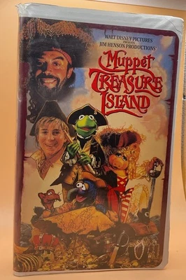 Muppet Treasure Island VHS 1996 Clamshell **Buy 2 Get 1 Free** - Image 1 of 3