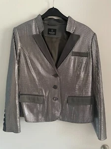 Madeleine Jacke Blazer Pailletten Party Smoking Gr. 42 silber Neu, ungetragen - Bild 1 von 3