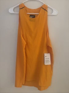 NIKE SPORTSWEAR TECH PACK RUNNING TANK SLIM FIT KUMQUAT Herren Gr. M Neu  - Bild 1 von 10