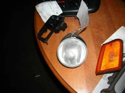 03-06 Chrysler Sebring Corner Park Light Lamp Lens Fog Driving Bumper Mounted - Image 1 of 2