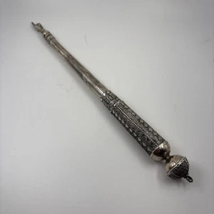 ANTICO PUNTATORE TORAH ARGENTO STERLING /YAD 9 3/8" LUNGO - MOLTO BELLO - MIGLIORE OFFERTA - Foto 1 di 8