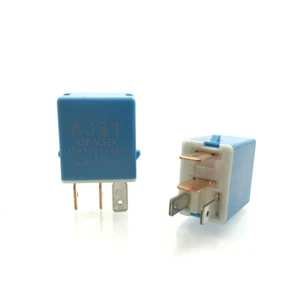 2Pcs DENSO 156700-2560 12VDC 4-Pin Relay For 2004 MAZDA RX8 2.6 PETROL - Picture 1 of 1